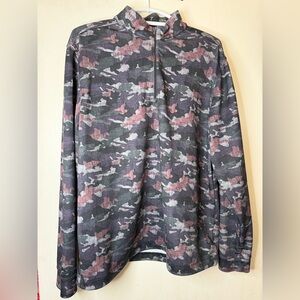 Greg Norman GN Camo Quarter Zip Pullover Size Large Shark Logo